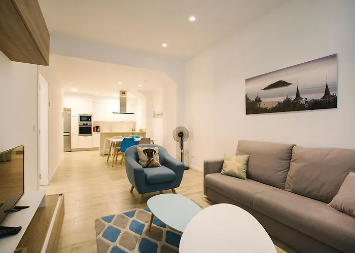 Gloria 3 Y 5 アパート *